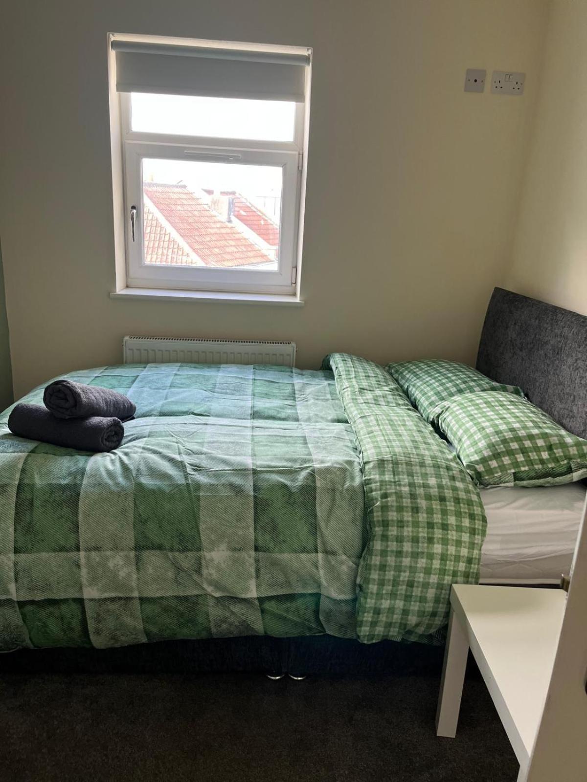 Ferienwohnung Short Term Lets From £15 Per Person Per Night Bristol Exterior foto